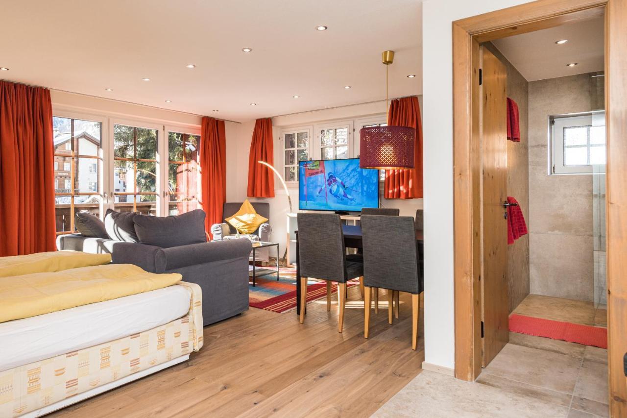 Village Apartment With Matterhorn View Zermatt Buitenkant foto