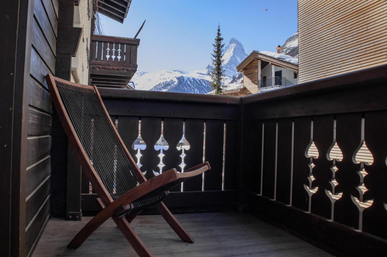 Village Apartment With Matterhorn View Zermatt Buitenkant foto